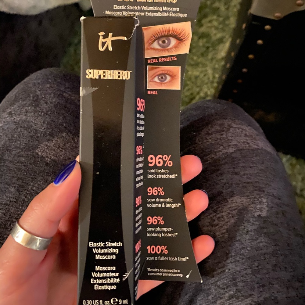 IT cosmetics superhero mascara - New with box